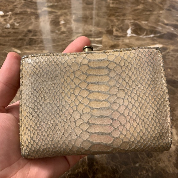 Hobo International Snakeskin Rachel Wallet - Picture 2 of 12